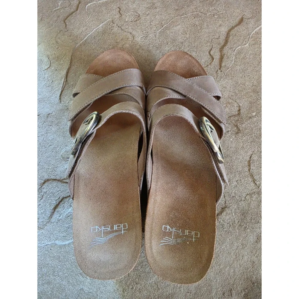 Dansko Susie Sandals Taupe Milled Nubuck Leather Wedge Cork Sz 40/US‎ 9.5-10